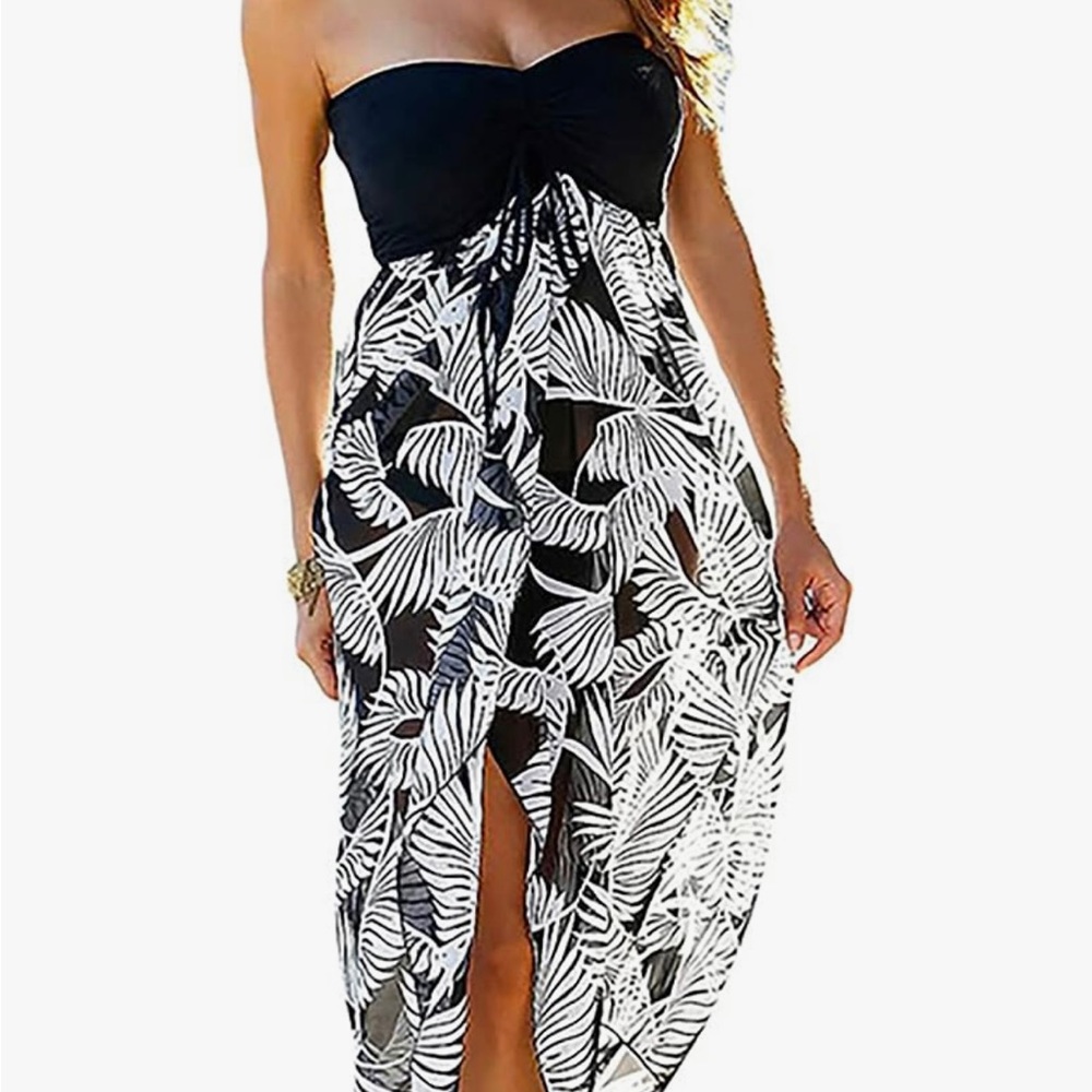 Elegant Black and White Maxi Dress